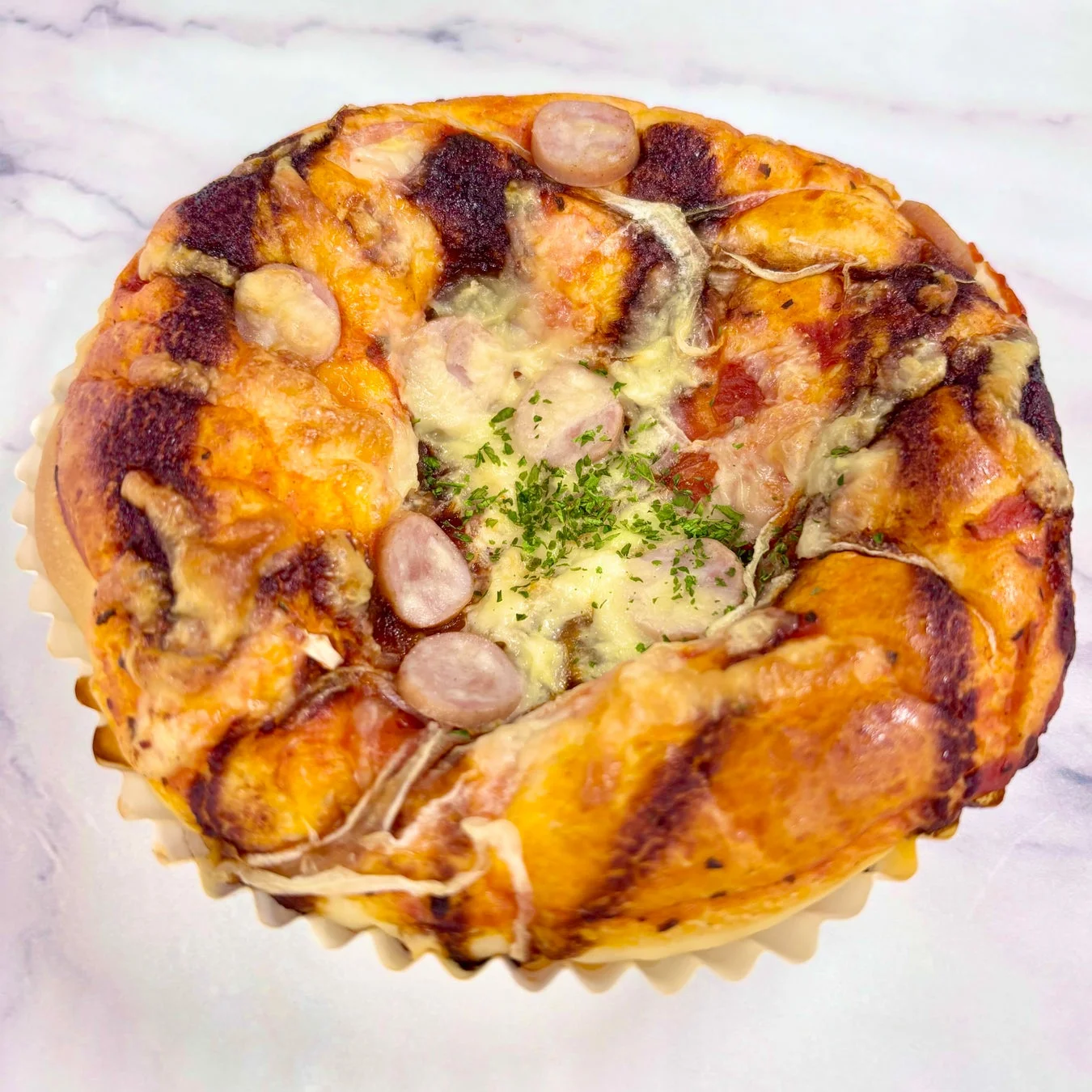トマト感じるスパイシージャンバラヤピザ