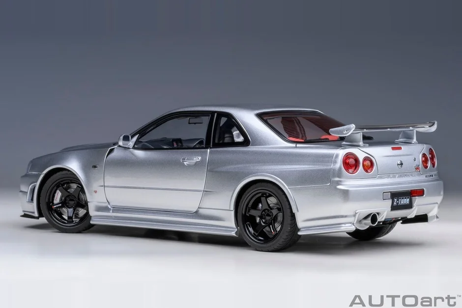 NISMO R34 GT-R Z-tune シルバー 後方