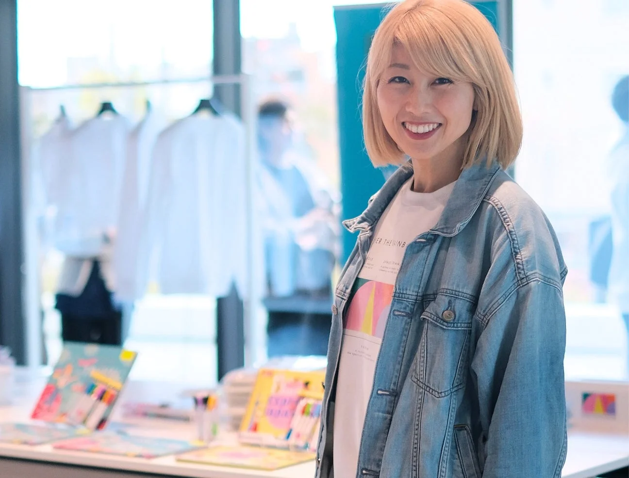 吉田ちか氏ポートレート