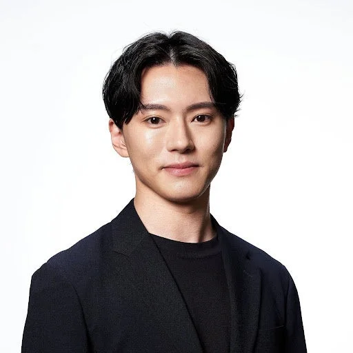 臼井拓水氏