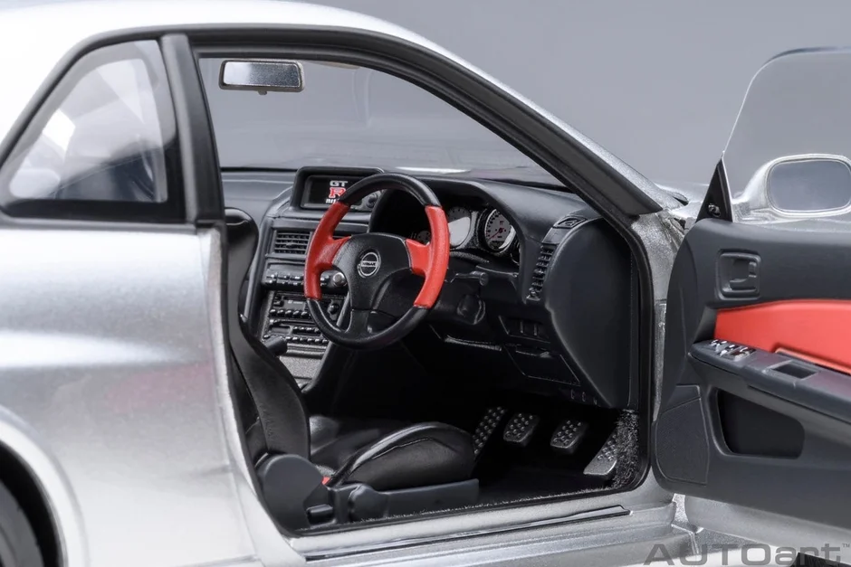 NISMO R34 GT-R Z-tune 運転席