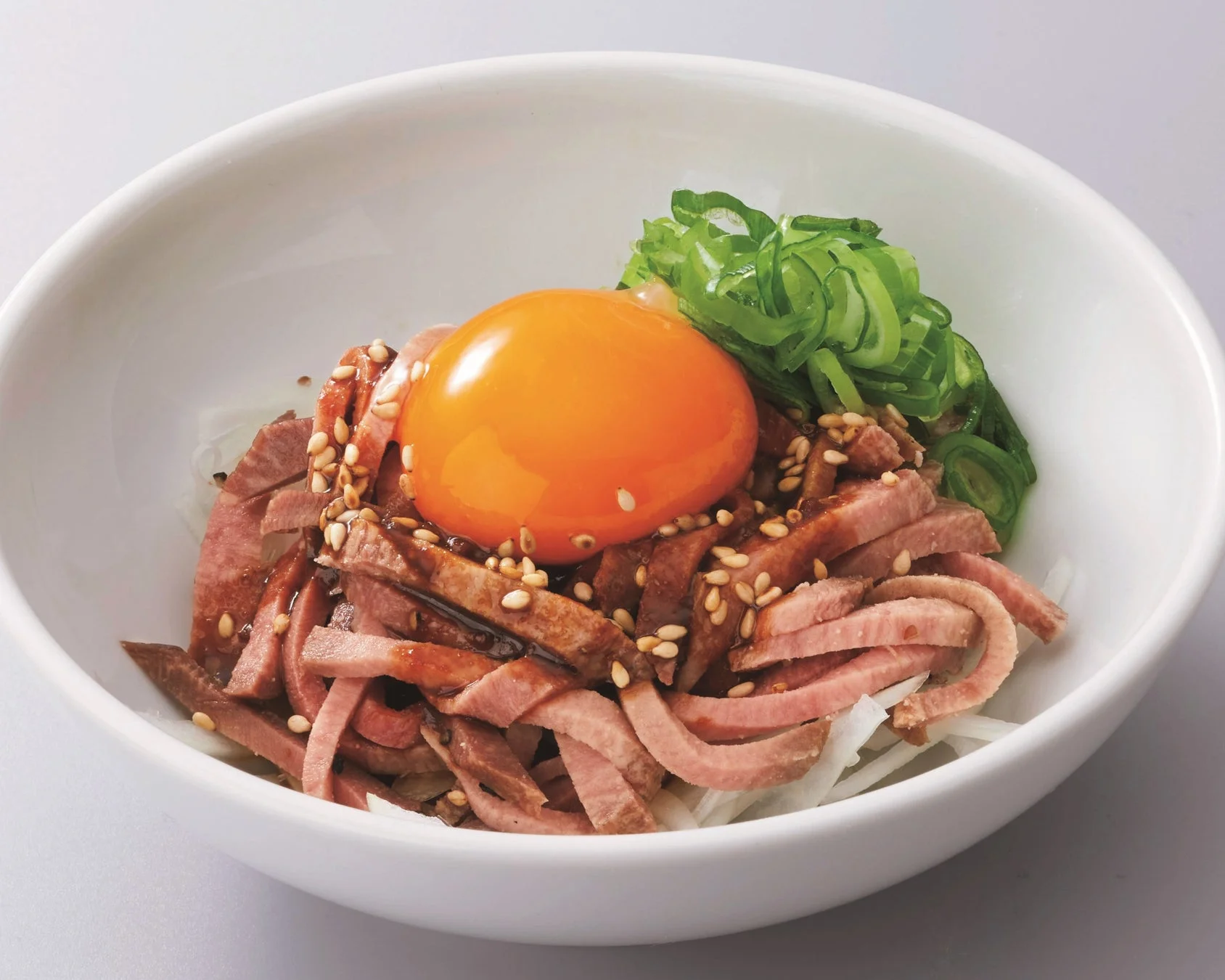 牛タンユッケ