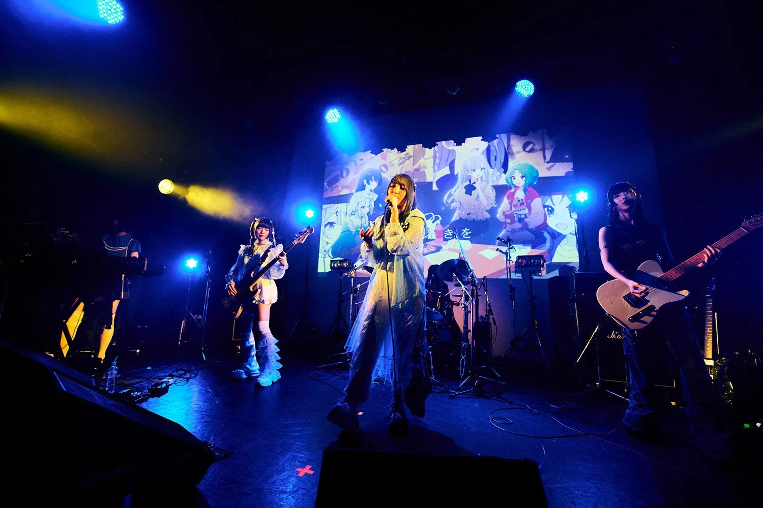 Canna Lily ライブパフォーマンス