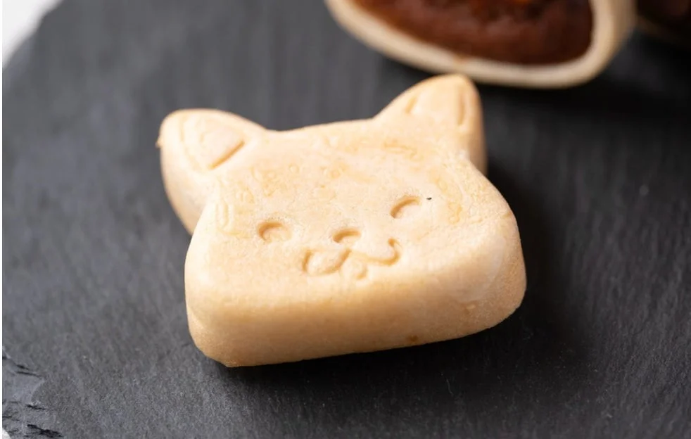ねこのフィナンシェパイ