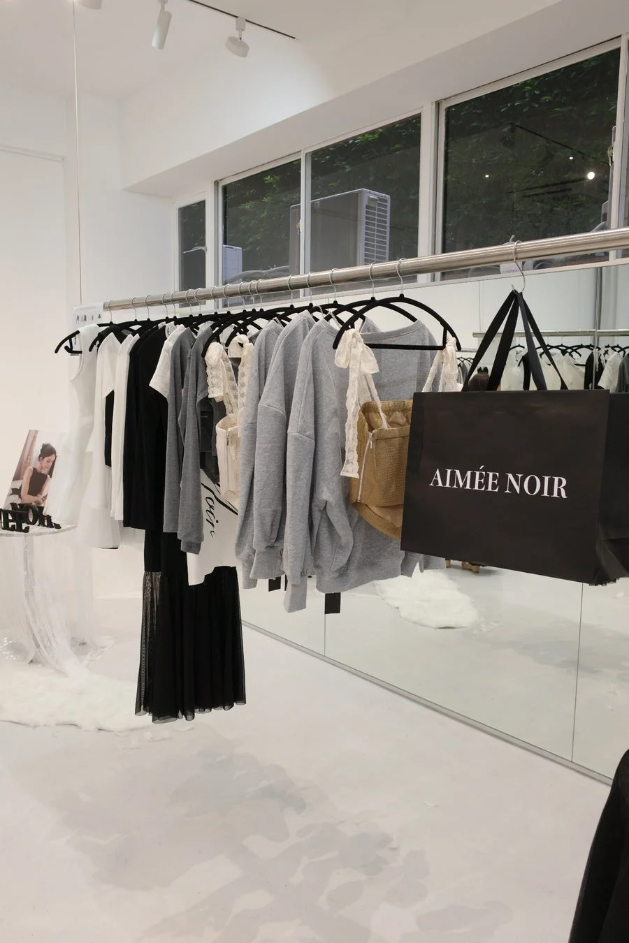 AIMÉE NOIRの店内の様子