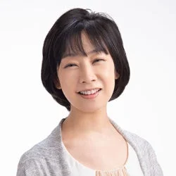 平岩理緒氏