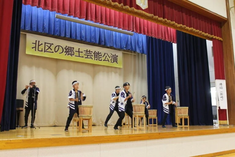 新崎樽砧による樽太鼓演舞