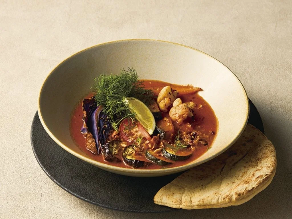 煮込み料理とピタパン