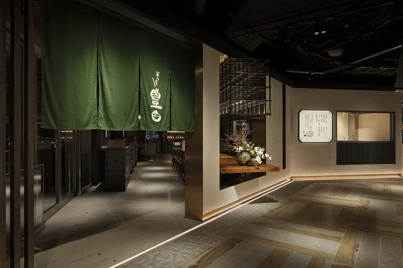 店舗入り口