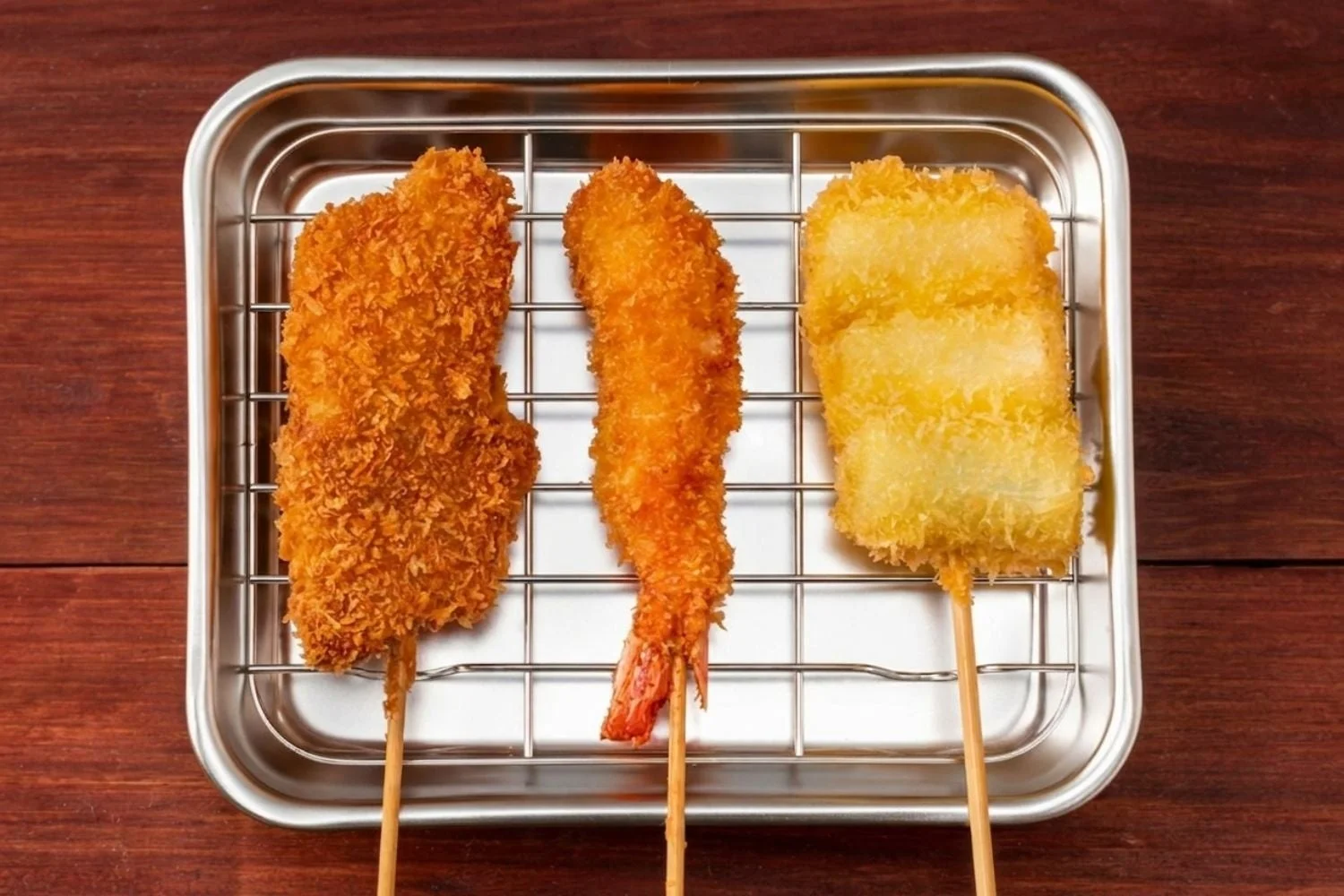揚げたて串カツの盛り合わせ