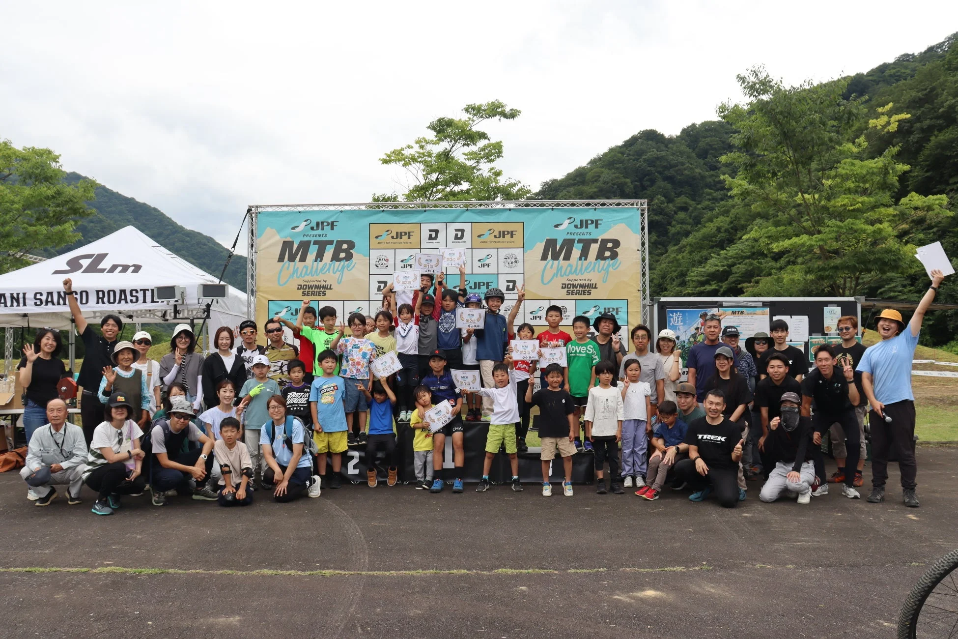MTBチャレンジの集合写真