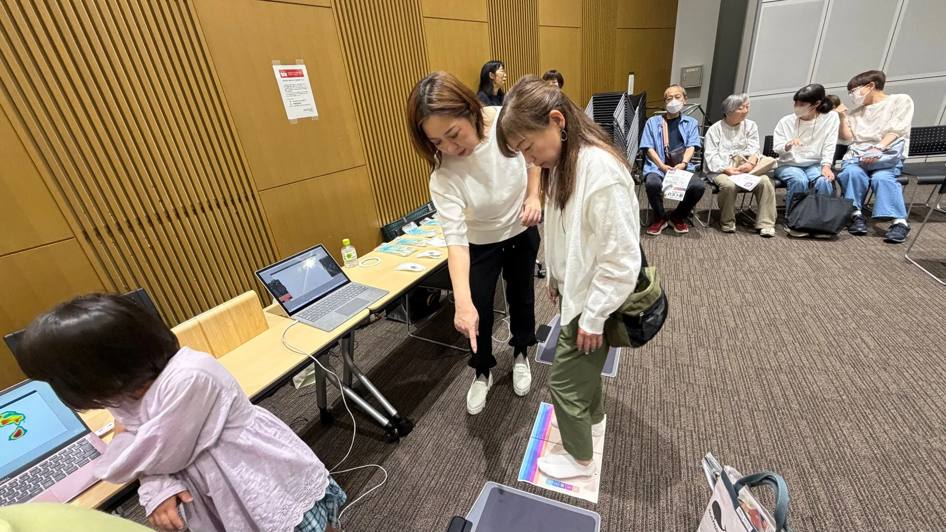 MARINE COREの展示と説明