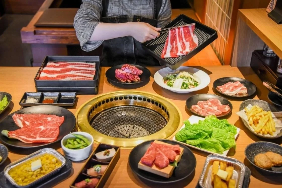 焼肉の様子2