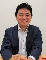 牧港 謙