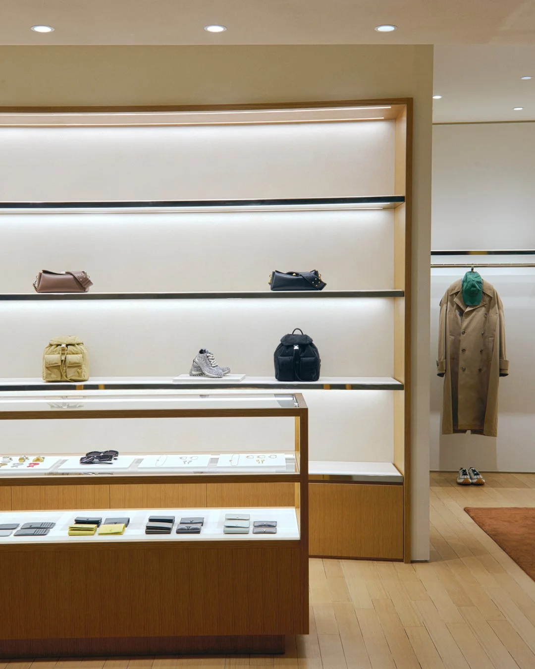 AMI PARIS GINZA SIX 店内