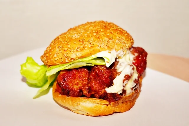 ラッキーピエロのチャイニーズチキンバーガー