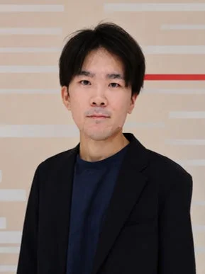 新倉 修真氏