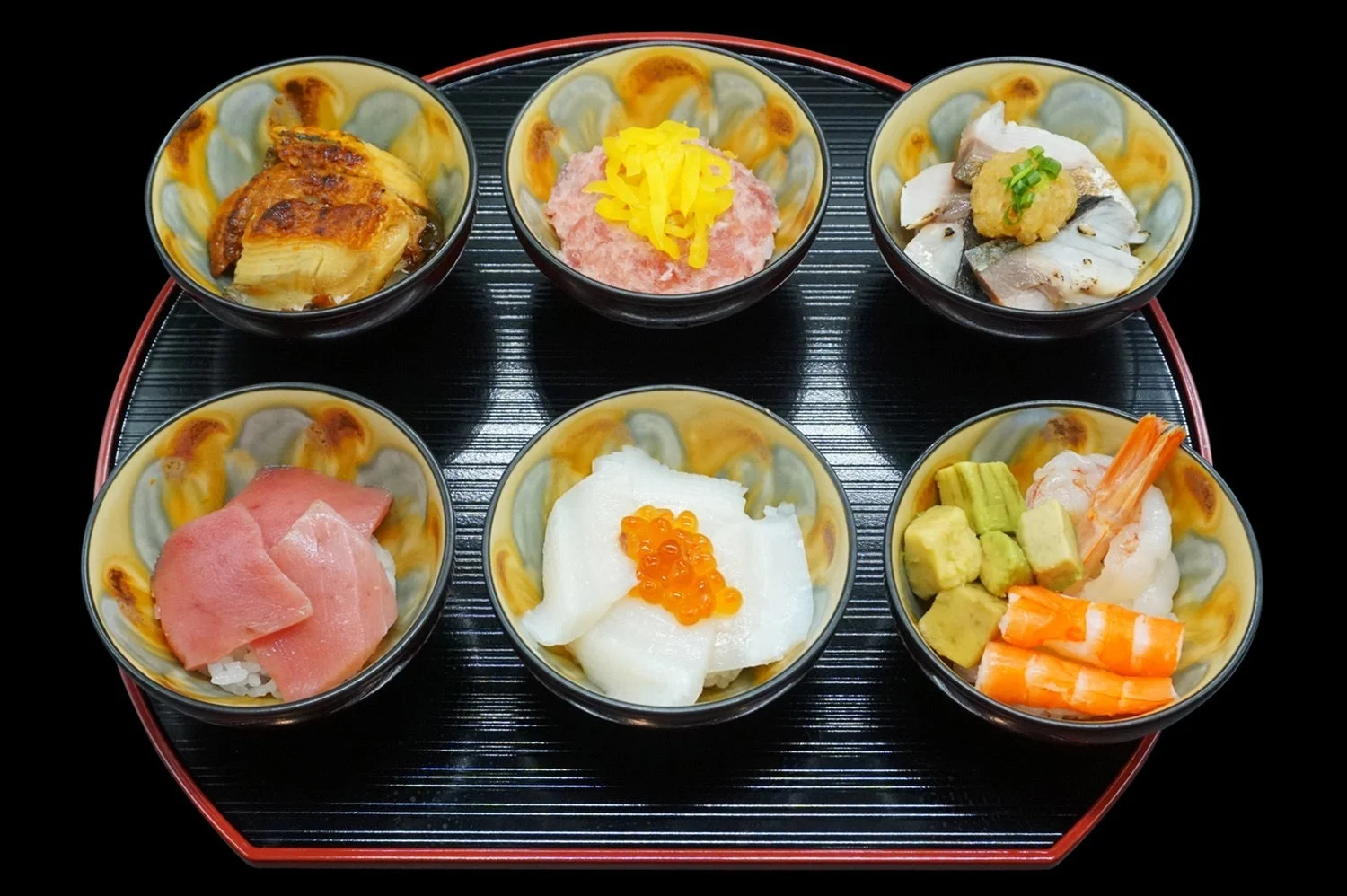 6種の姫丼の盛り合わせ