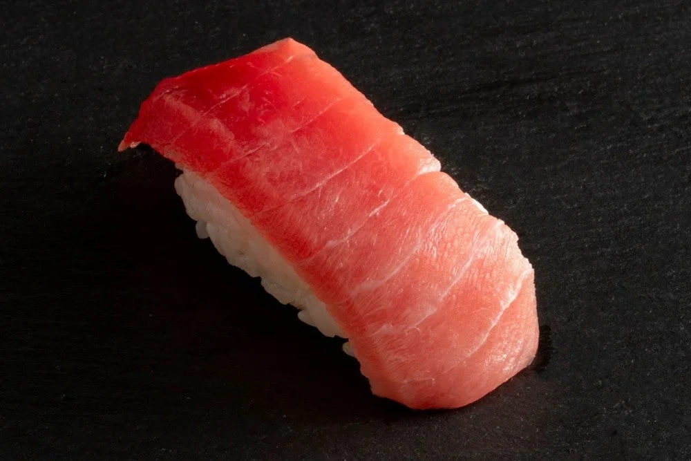 マグロの握り寿司(中トロ)