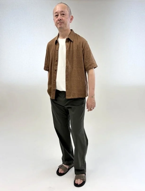 軽やかなレイヤードスタイル