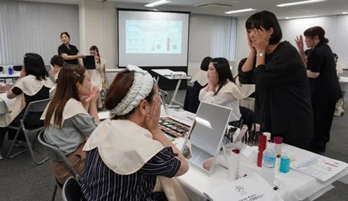 メイクレッスン基礎講座