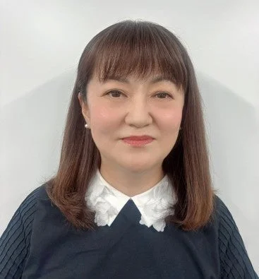 岩本照美氏