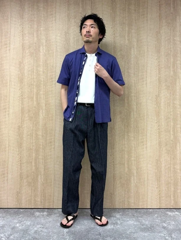 夏らしい爽やかな着こなし