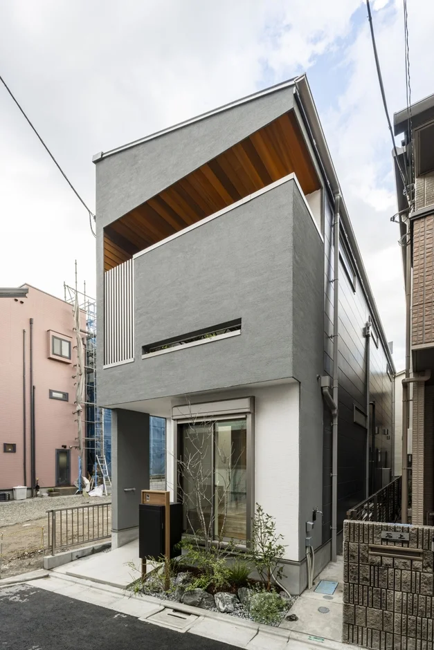 現代的な狭小住宅