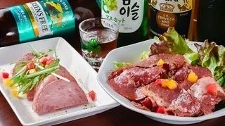 肉料理と酒