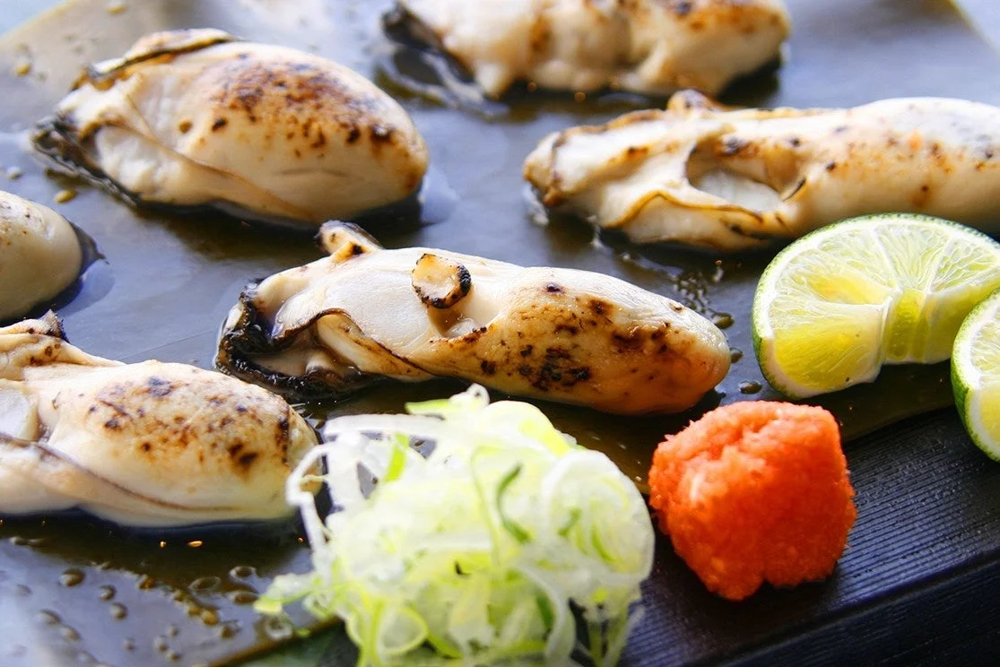 「七尾牡蠣」は蒸し、焼き、そば、〆の釜めしまで