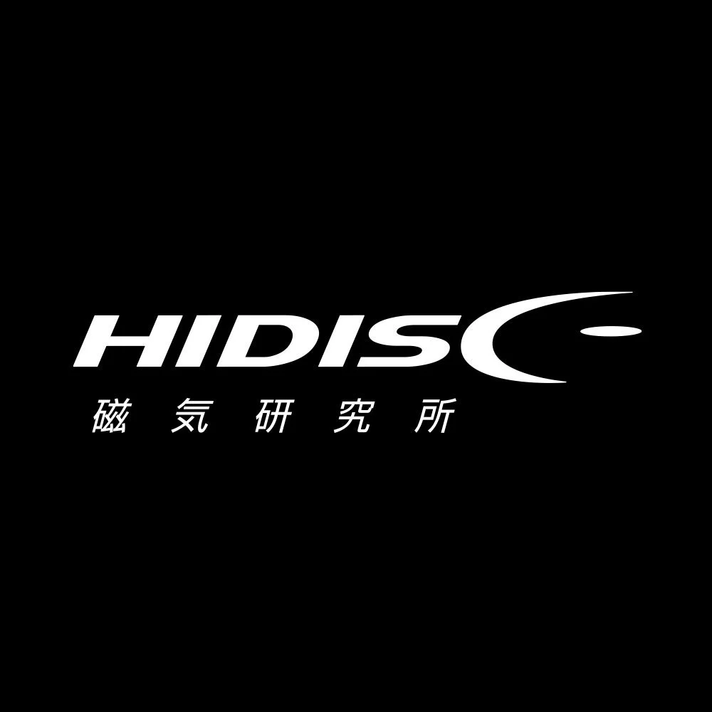 黒い背景に白文字で「HIDISC」と「磁気研究所」が書かれたロゴ画像