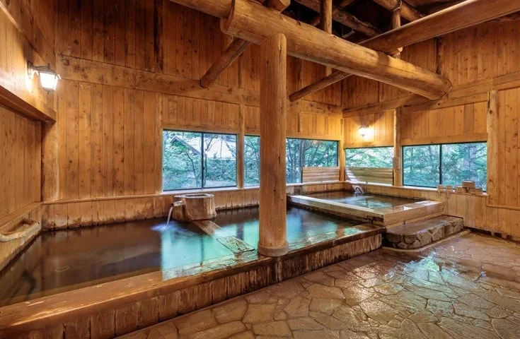 湯元長座の内湯