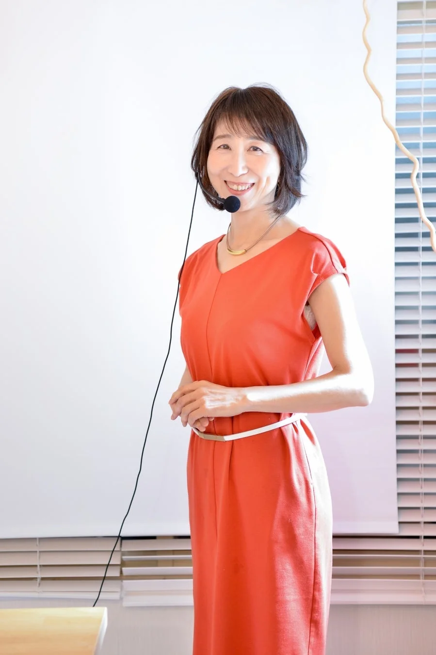 笑顔で講演する田代親世さん