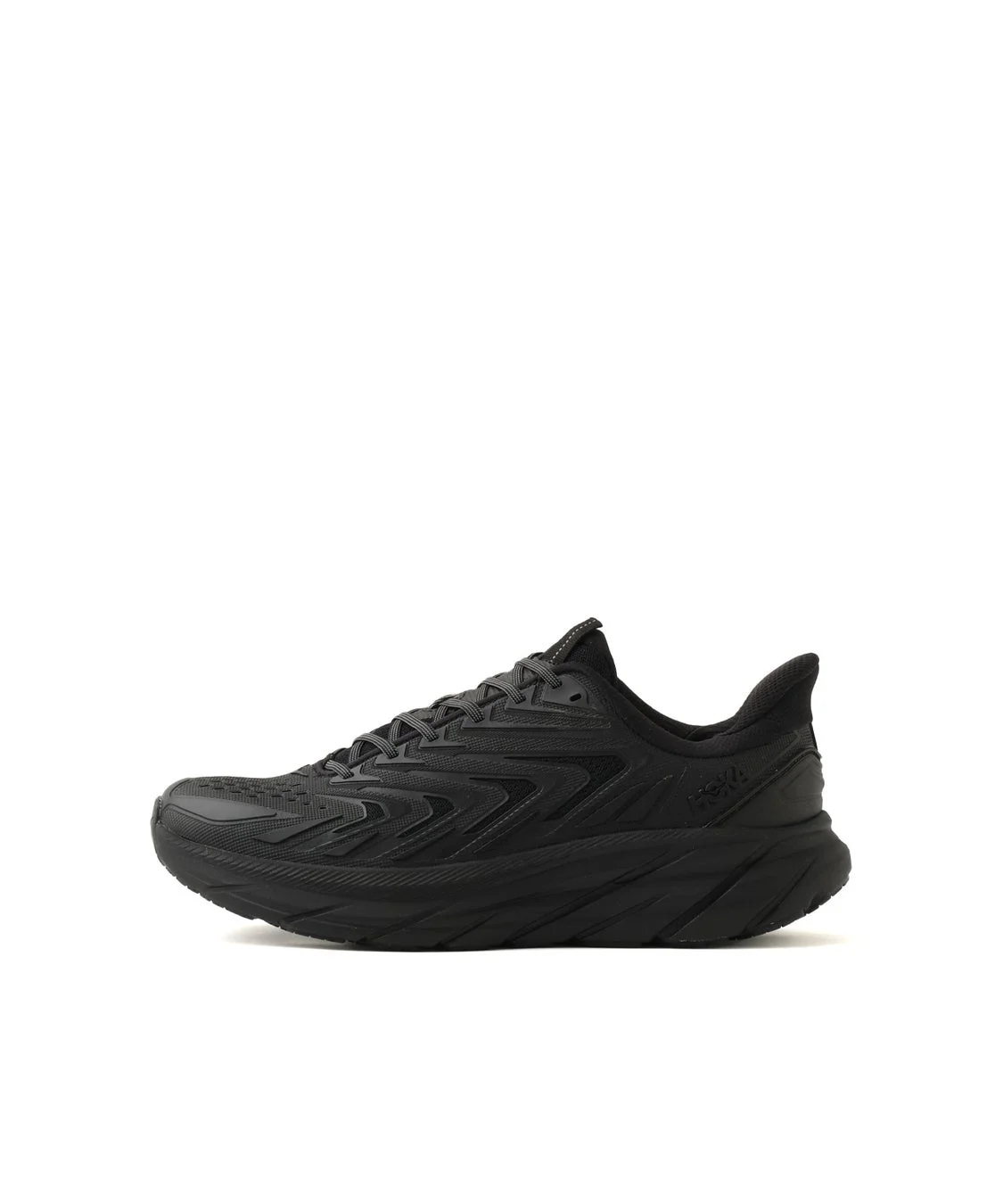 黒いHOKAスニーカー