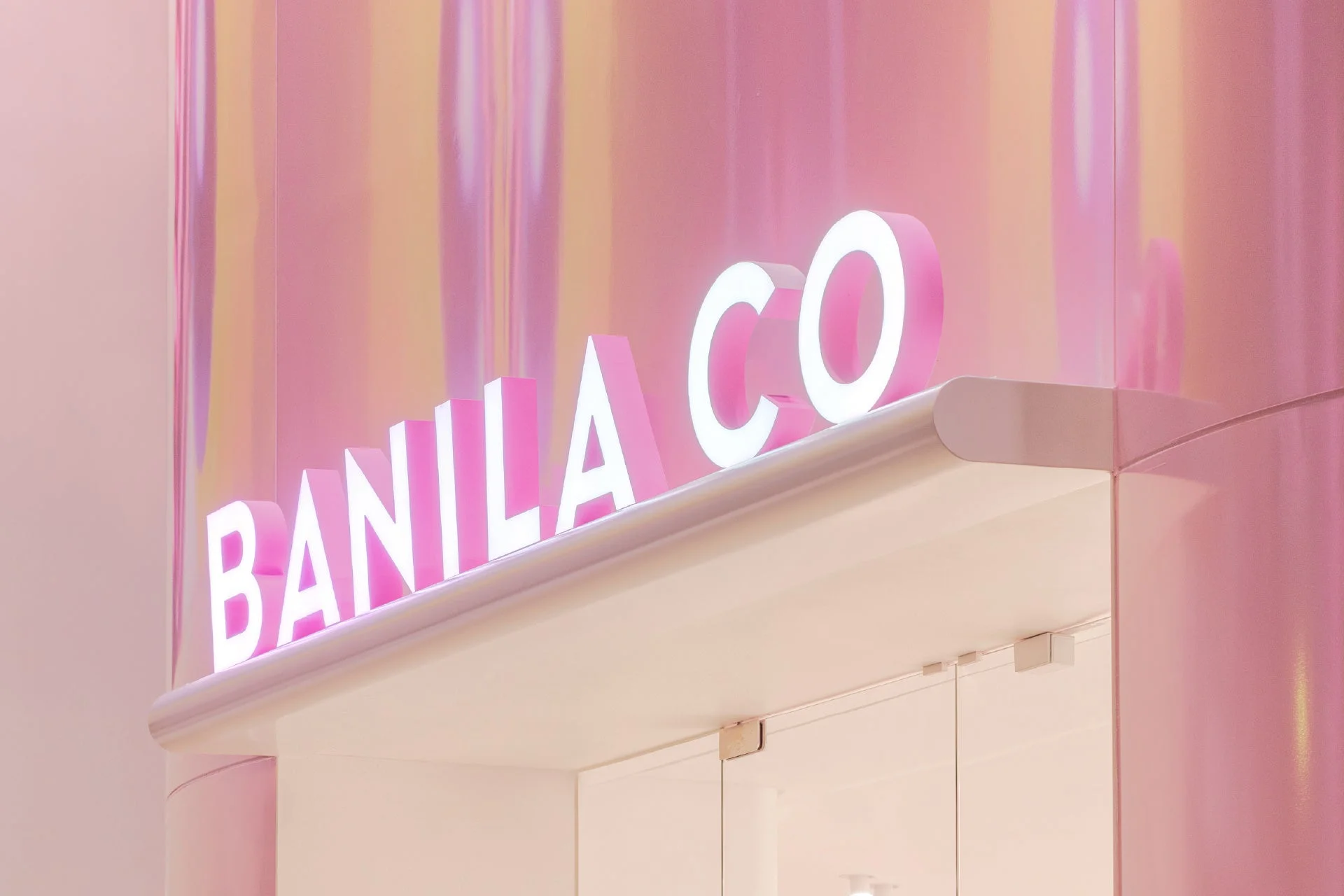 BANILA CO