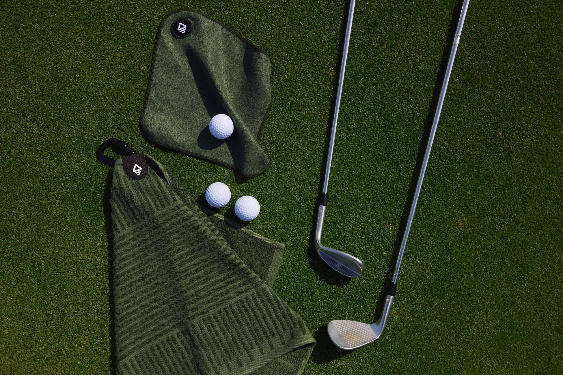 GOLF TOWEL SET