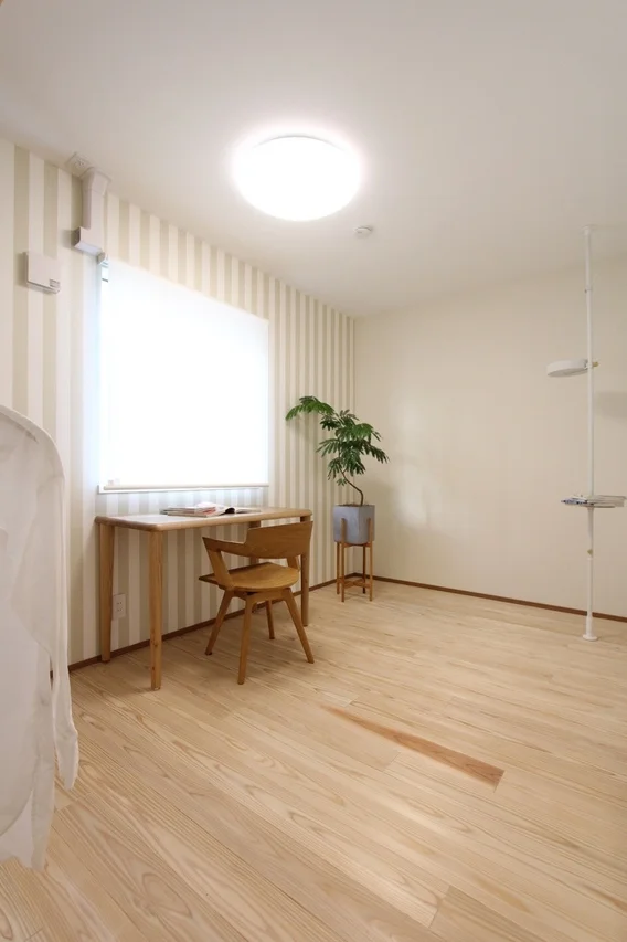 子ども部屋ストライプ