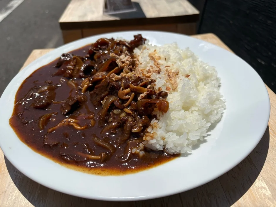馬肉屋のカレー