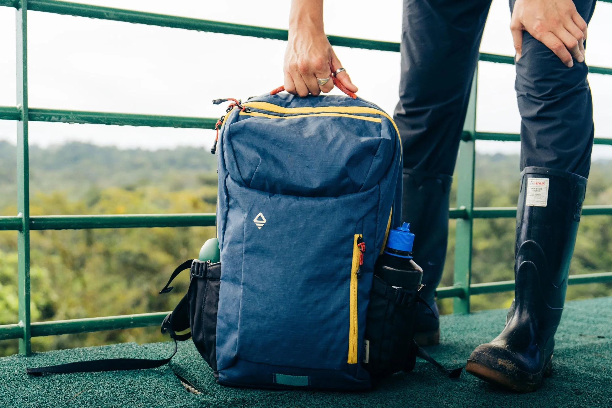 DAYTRIPPER BACKPACK