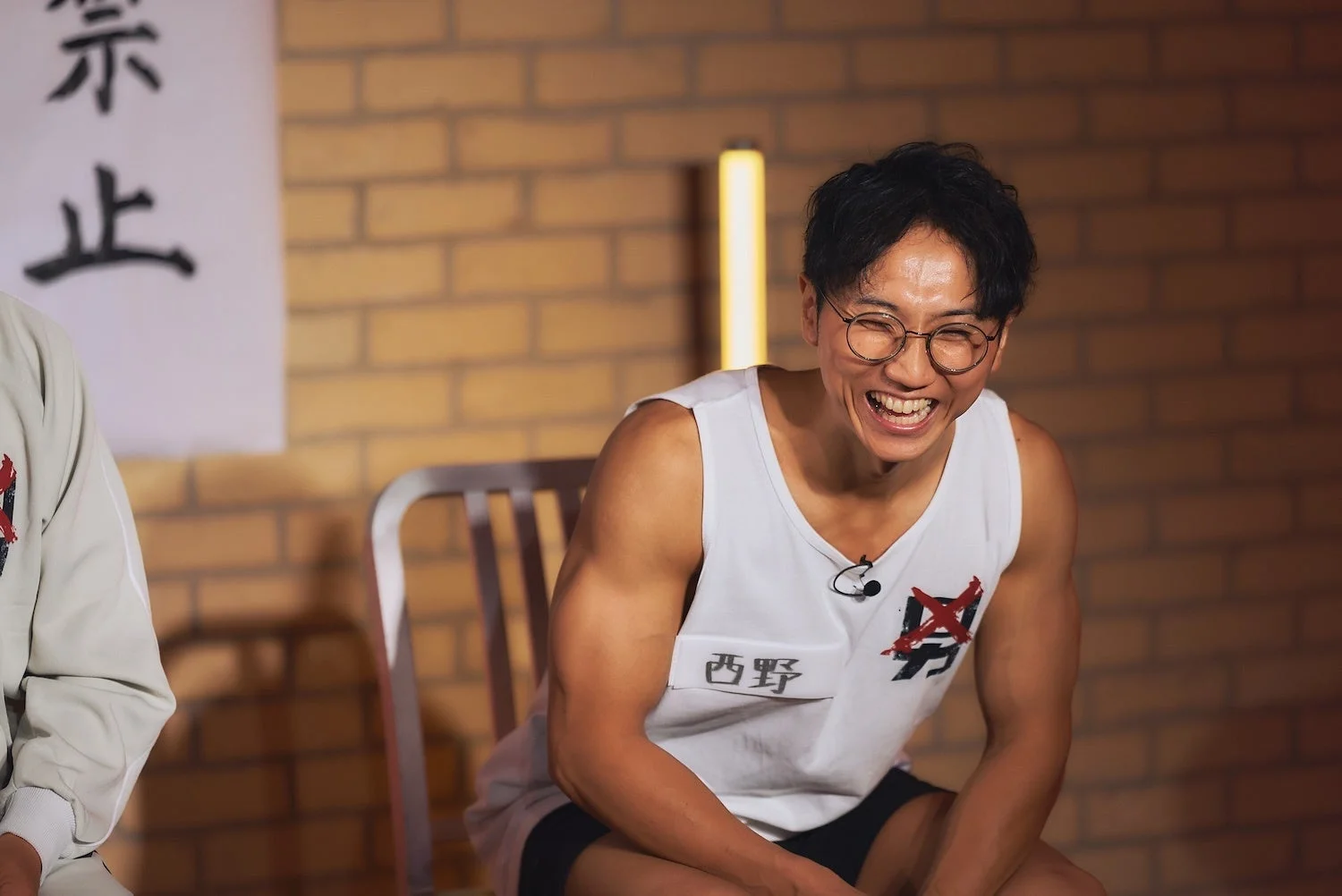 男性