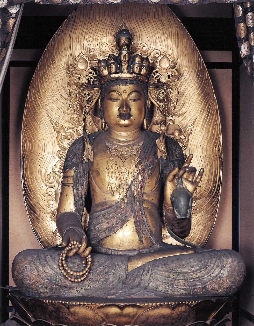 櫟野寺の十一面観音坐像