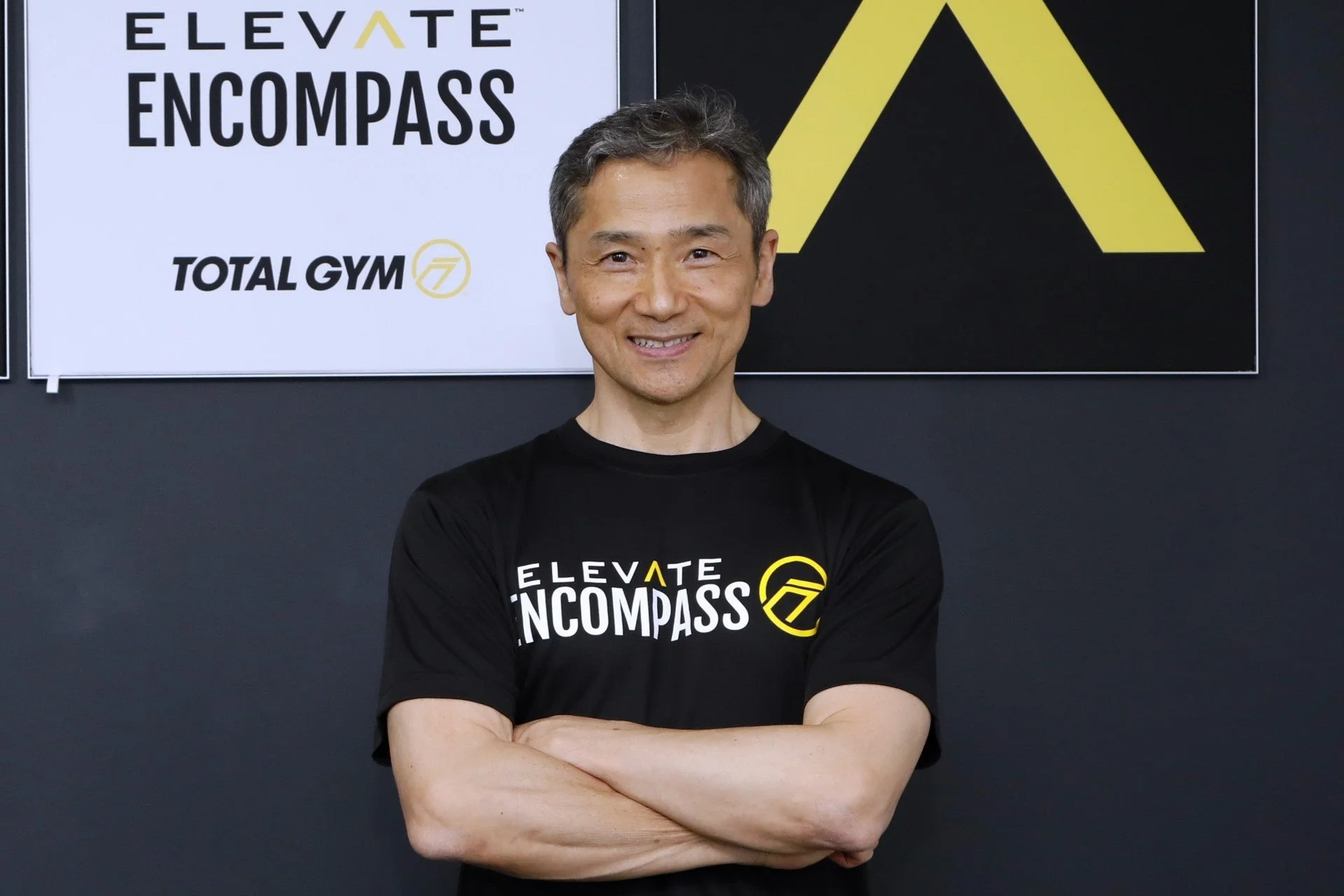 野村健一郎氏