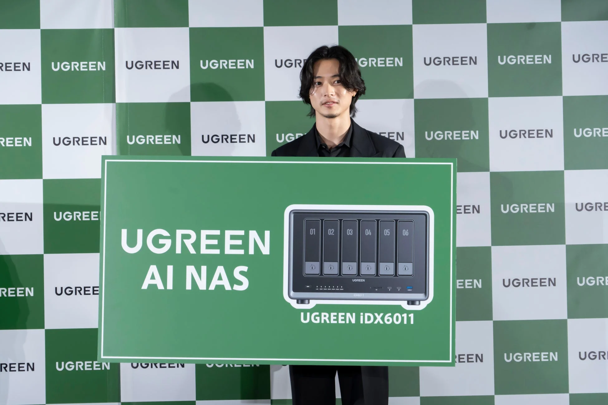 山﨑賢人さんとAI NAS