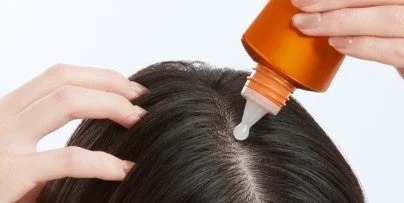 ヘアセラムの球ノズル使用イメージ