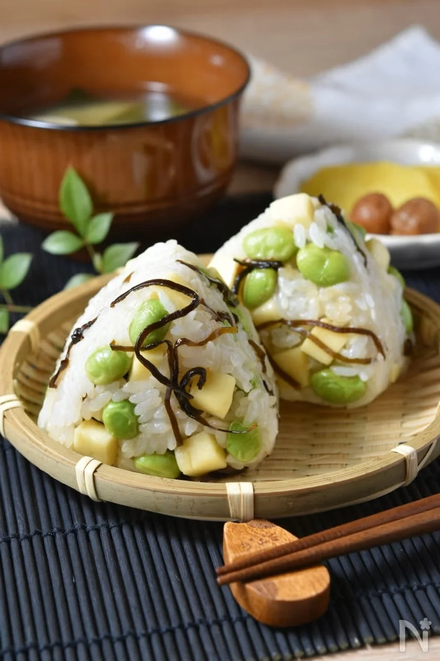 枝豆チーズ昆布おにぎり