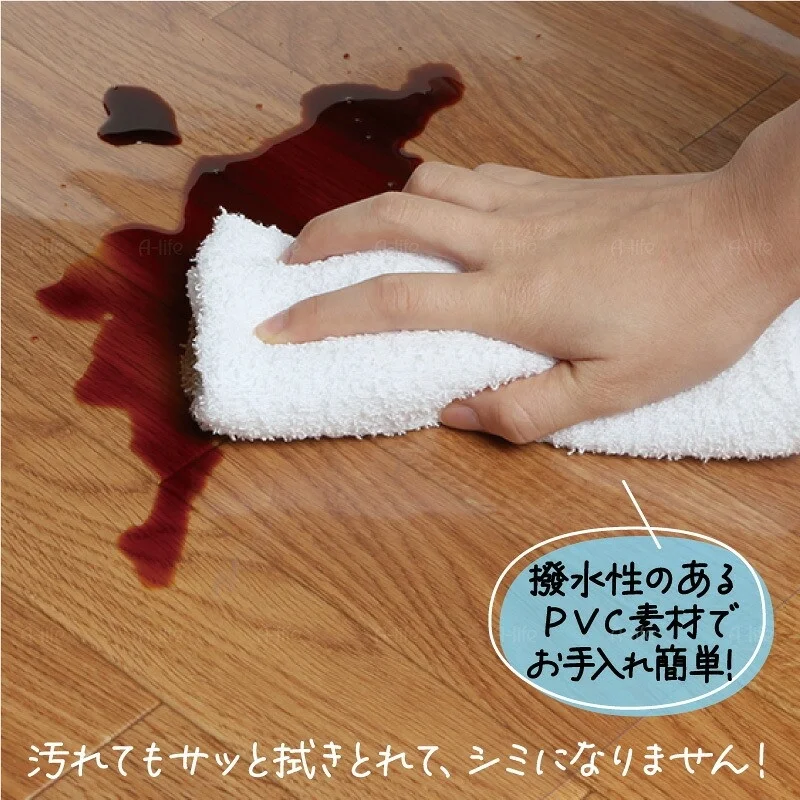 撥水性のあるPVC素材でお手入れ簡単