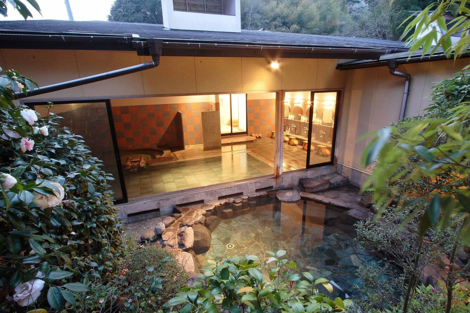石花海別邸 かぎやの露天風呂