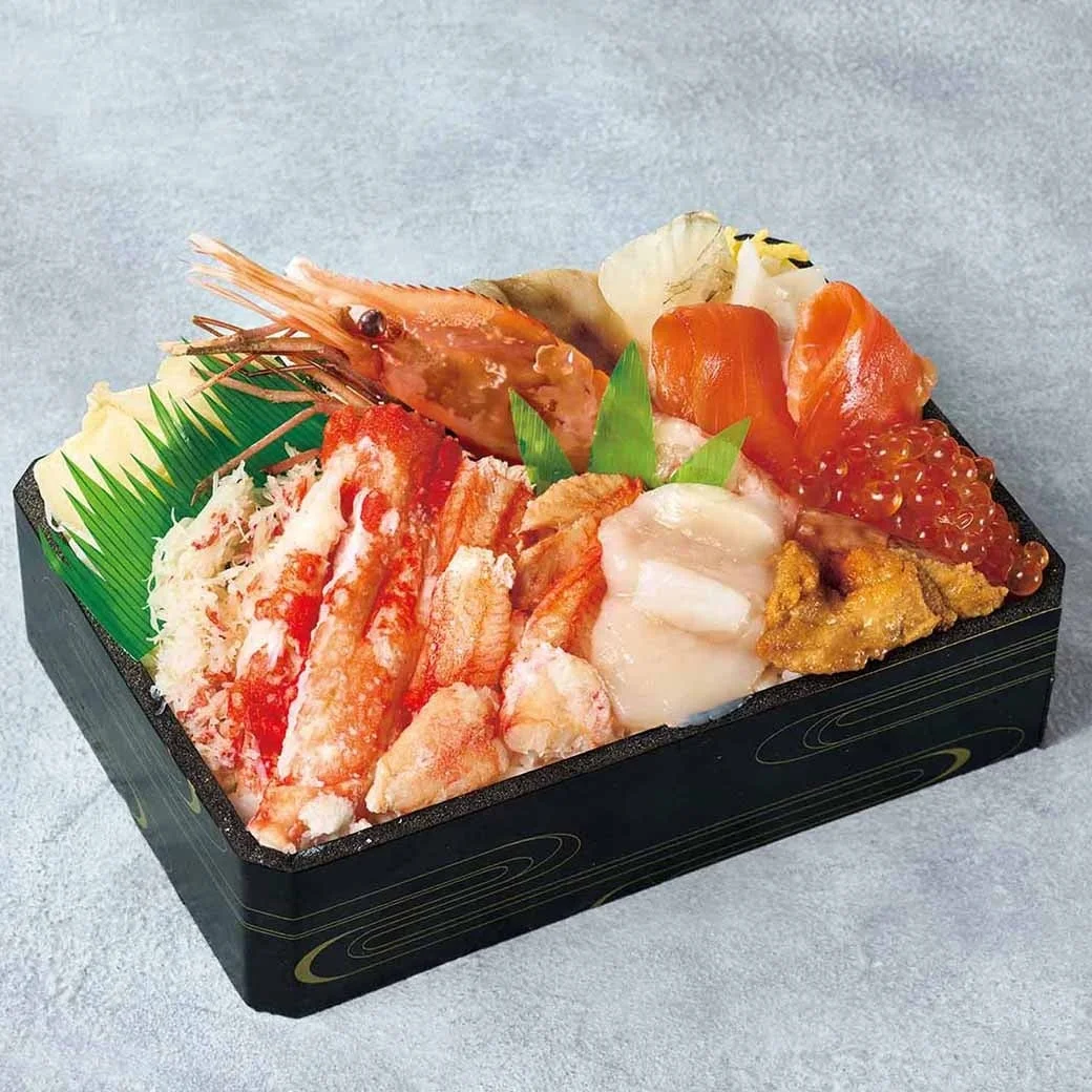 三種のカニの贅沢御膳