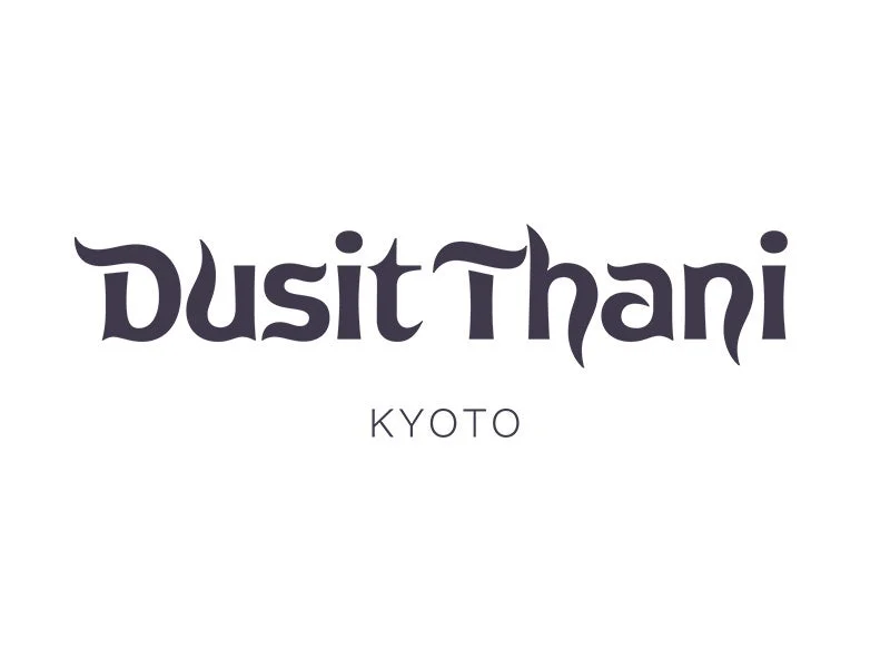 デュシタニ京都のロゴ