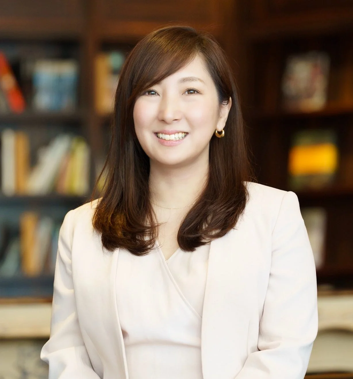 道越 万由子氏